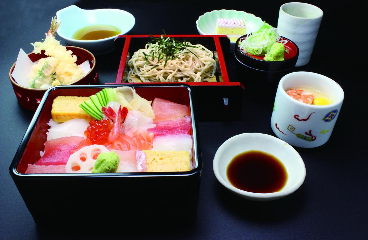 Natural Spa, Kanazawa Hotel Yumenoyu Екстер'єр фото