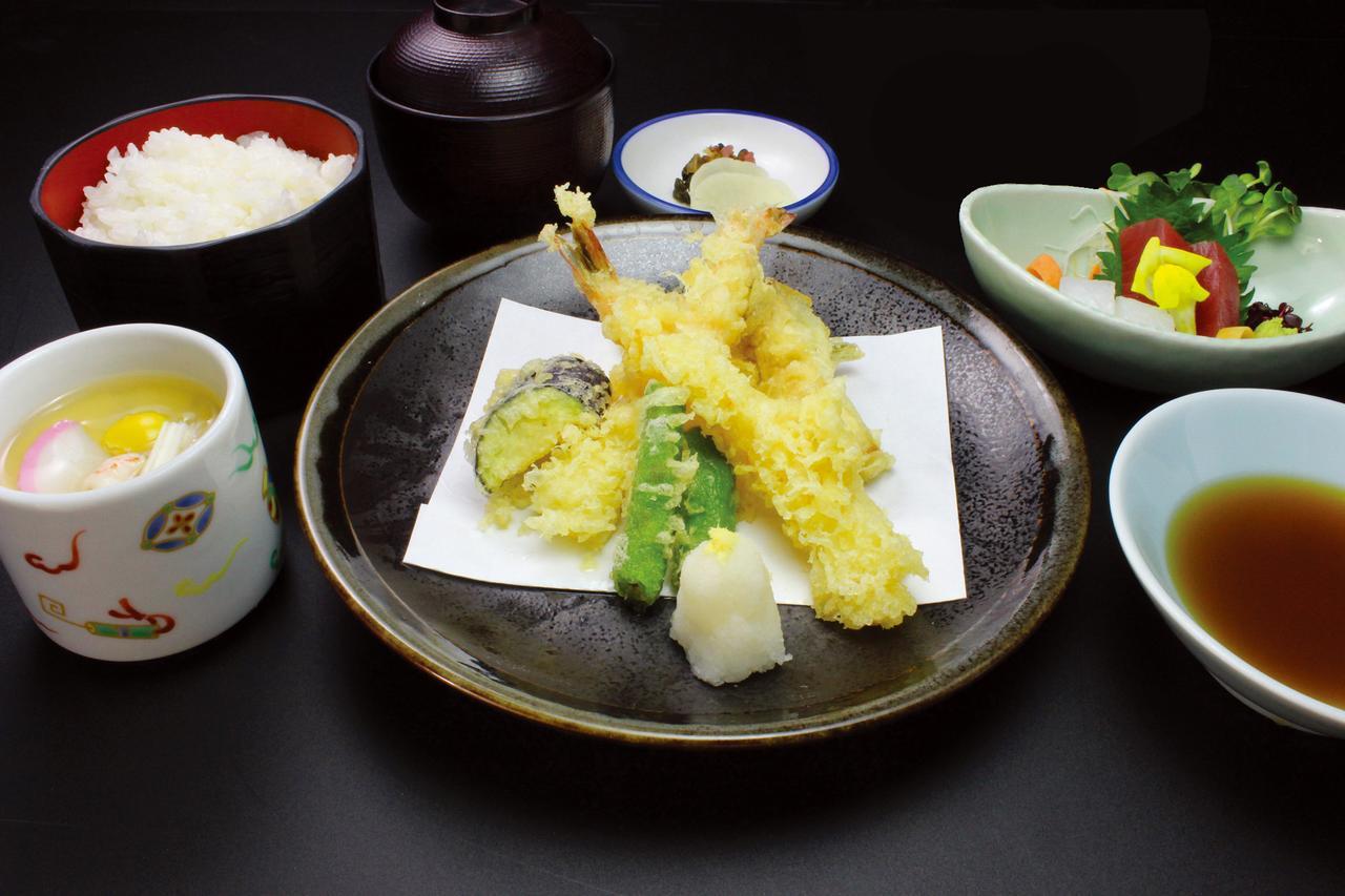 Natural Spa, Kanazawa Hotel Yumenoyu Екстер'єр фото
